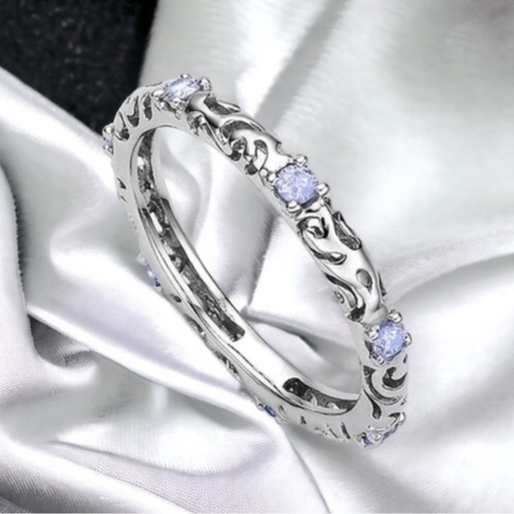 🫶🏻 Genuine Tanzanite Eternity Ring
